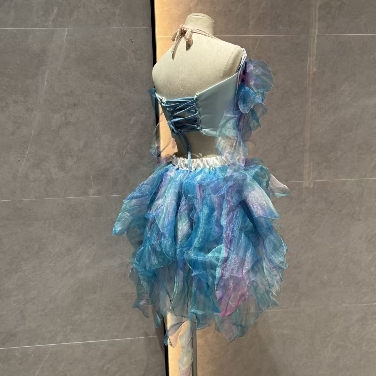 Mermaid Water Dance Skirt Prin - đánh giá và giá Aquarium & Marine Science Center